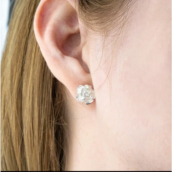 Ladies Dainty Cherry Blossom Detailed Post Stud 925Sterling Silver Plated - Picture 3 of 13
